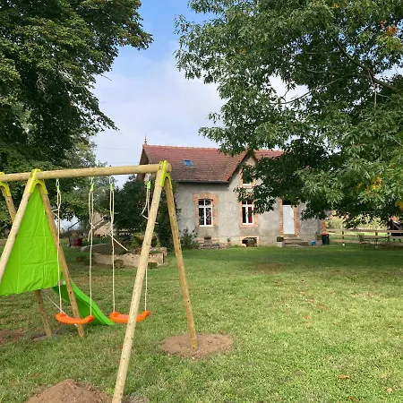 בית נופש Chaumiere Chateau De La Bouchatte Chazemais